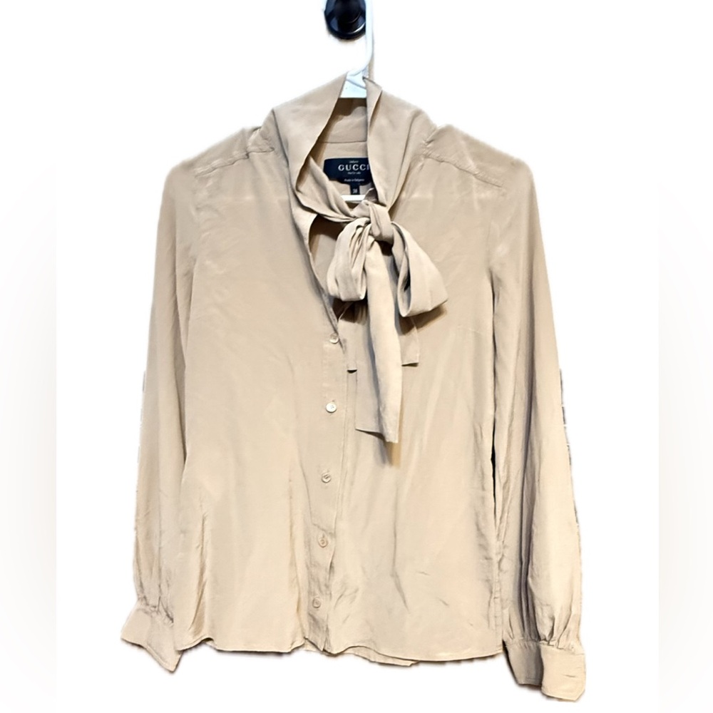 Gucci Uniform-Beige Button-Up Blouse with Bow